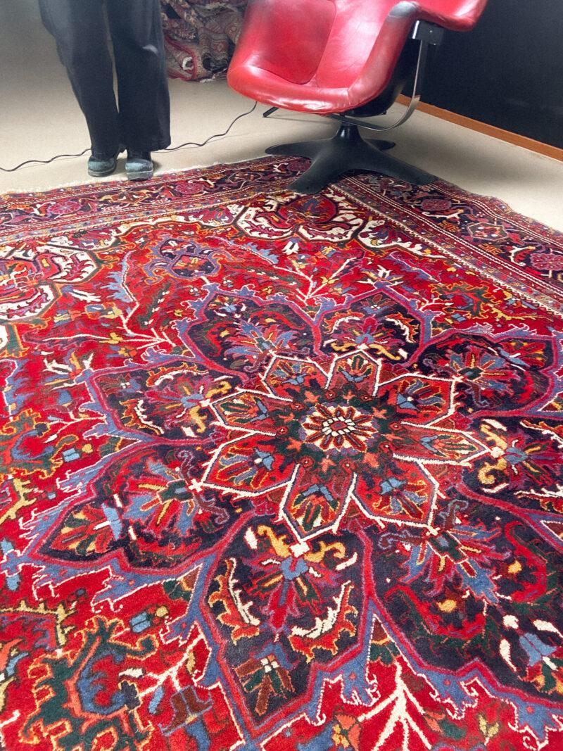 psykedeelinen heriz 1970 luvulta  340 x 244 cm