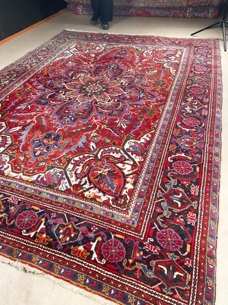 psykedeelinen heriz 1970 luvulta  340 x 244 cm