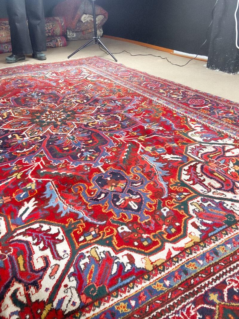 psykedeelinen heriz 1970 luvulta  340 x 244 cm