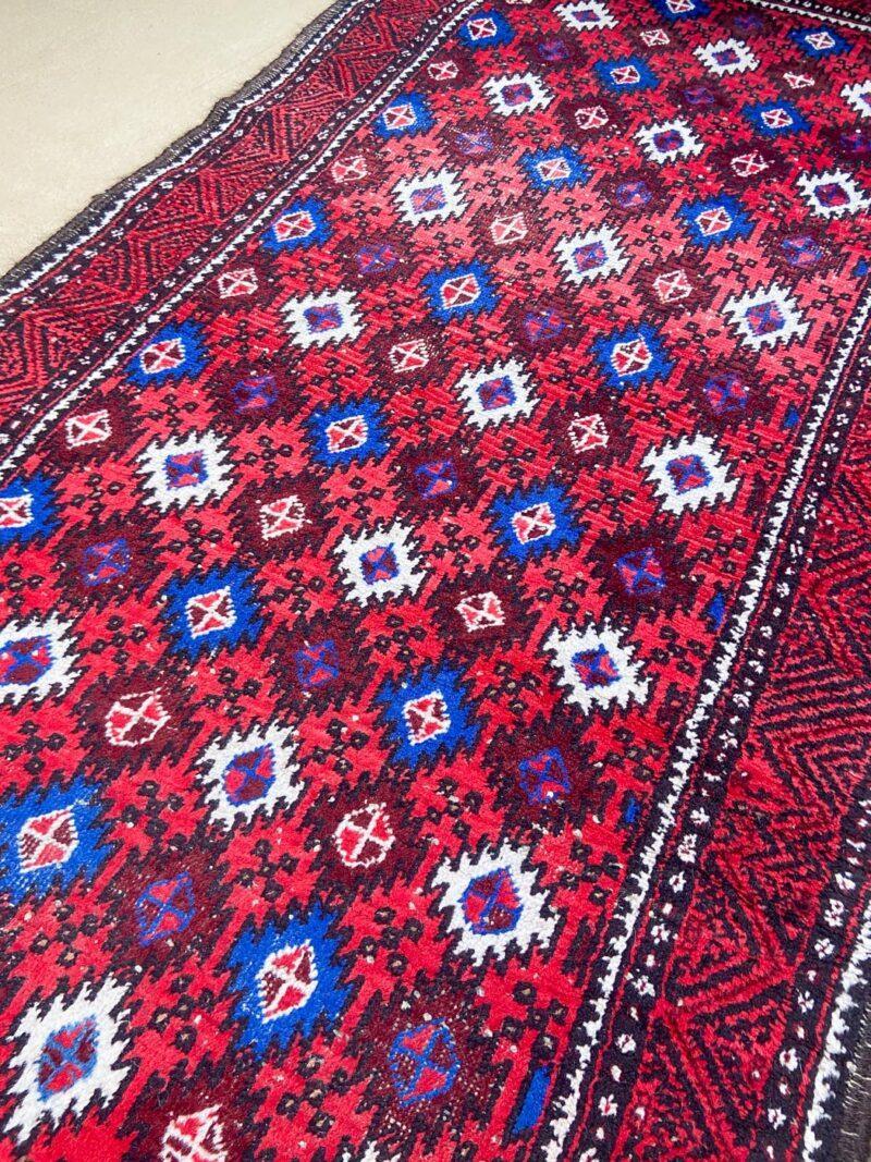 omalaatuinen balutsi 164 x 84 cm
