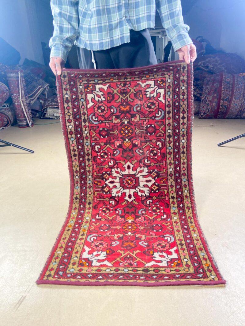 kaunis ja punainen hamadan 124 x 70 cm