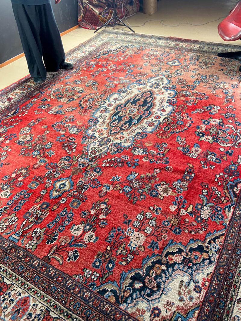 palatsikokoinen kukkais sarouk 1970 luvulta  430 x 320 cm