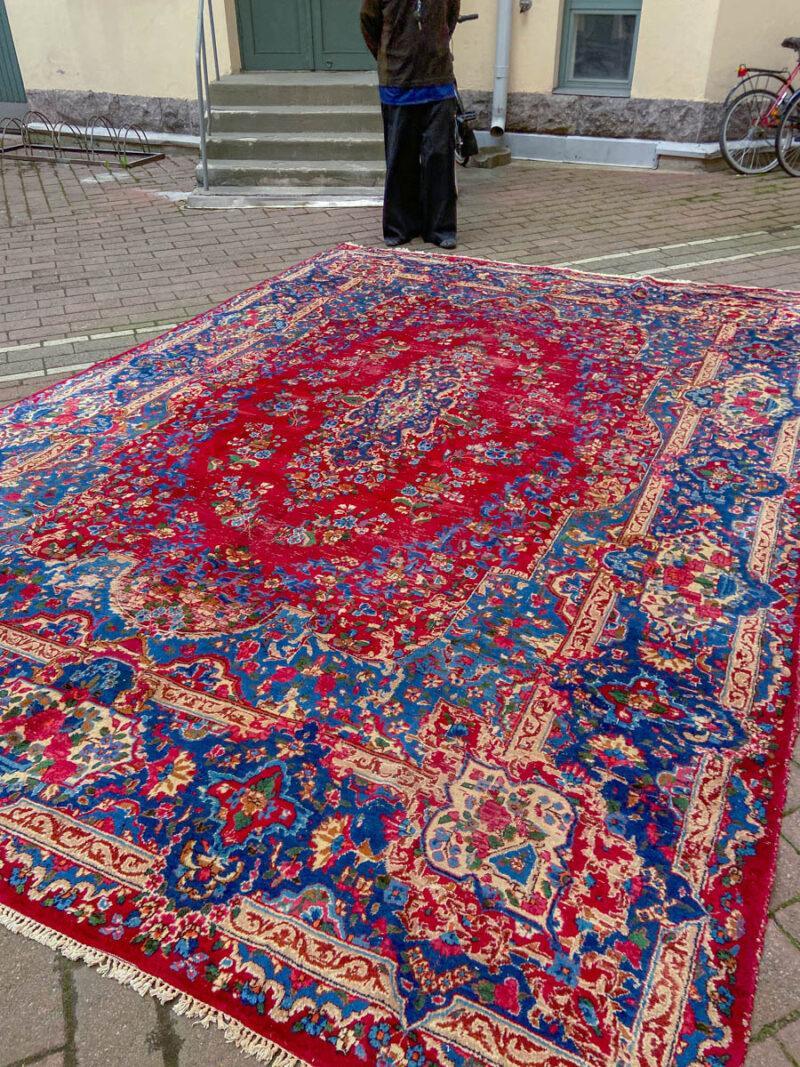 palatsikokoinen elegantti kirman 1970 luvulta  410 x 295 cm