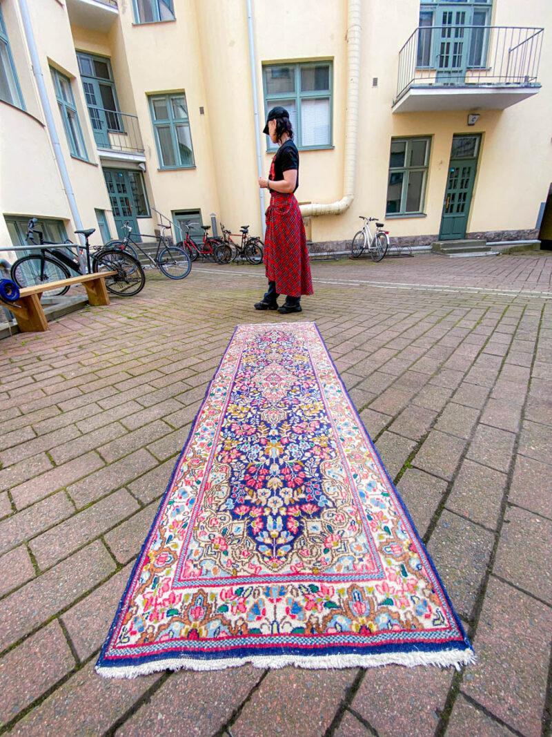 Äärimmäisen harvinainen kirman käytävämatto 250 x 75 cm