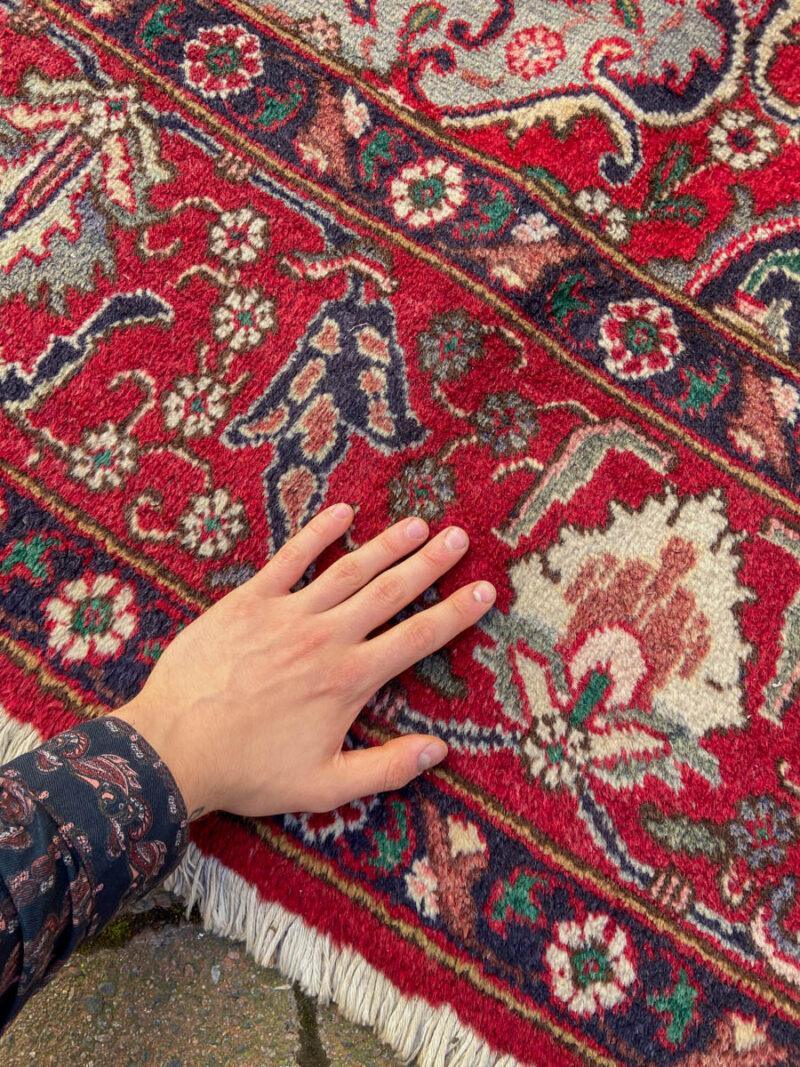 tyrmäävä tabriz 1970 luvulta 355 x 255 cm