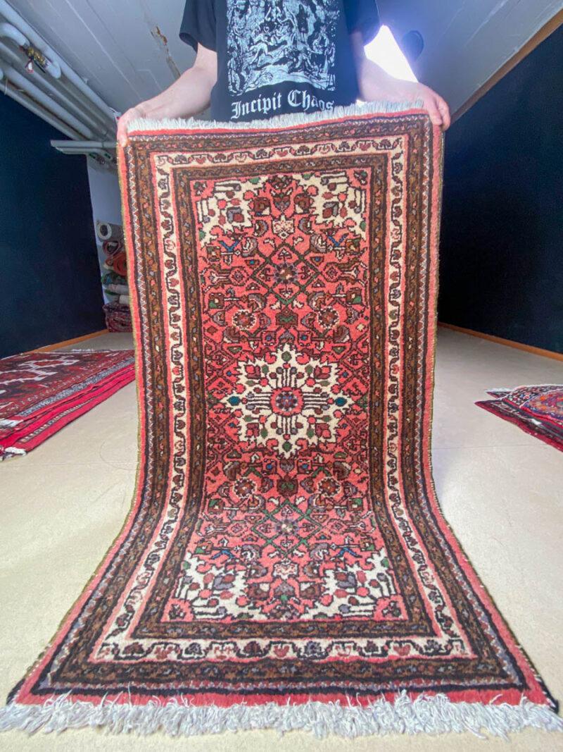 kaunis vintage heriz 127 x 70 cm (kopio)