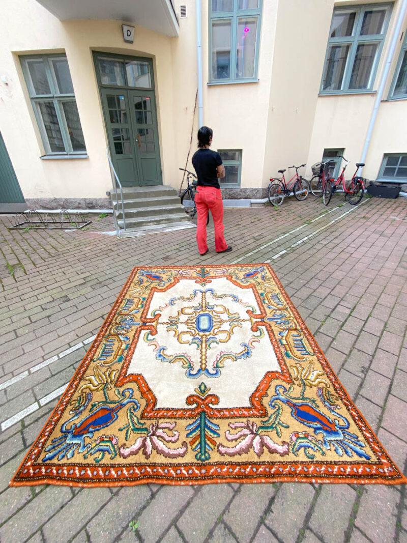vaalea aubusson 250 x 200 cm