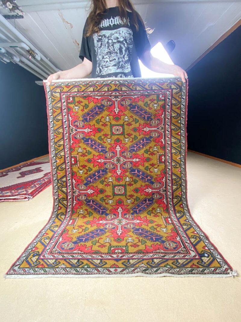 perinteisen kaunis heriz  120 x 95 cm