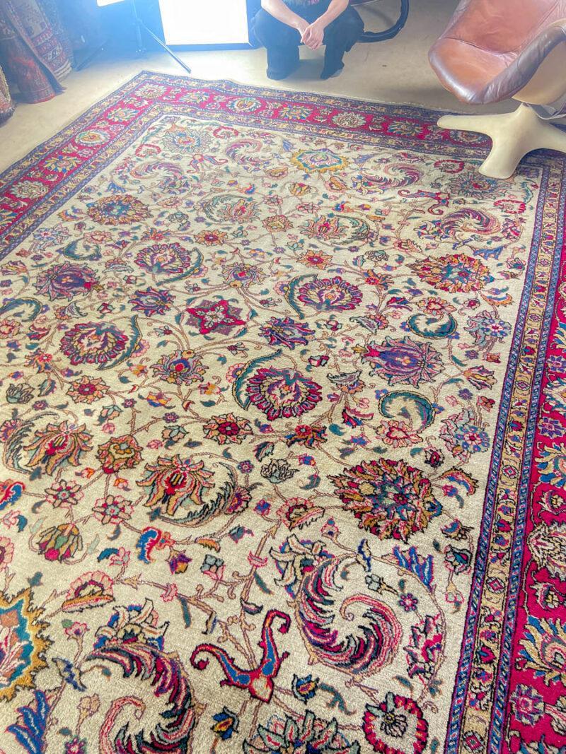 tyrmäävä palatsikokoinen vintage tabriz  370 x 285 cm