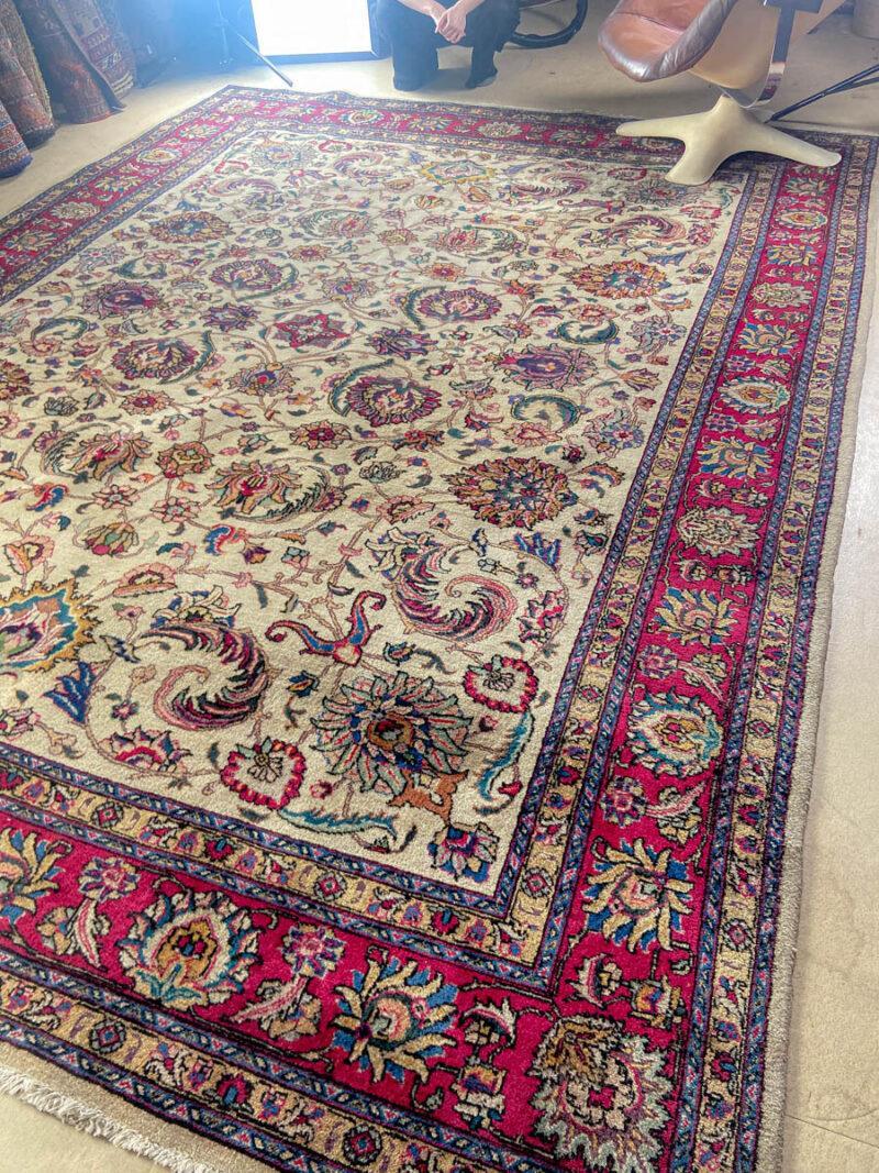 tyrmäävä palatsikokoinen vintage tabriz  370 x 285 cm