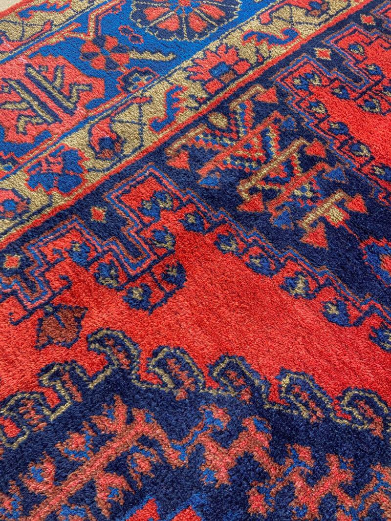 elegantti wizz 1970 luvulta  335 x 215 cm