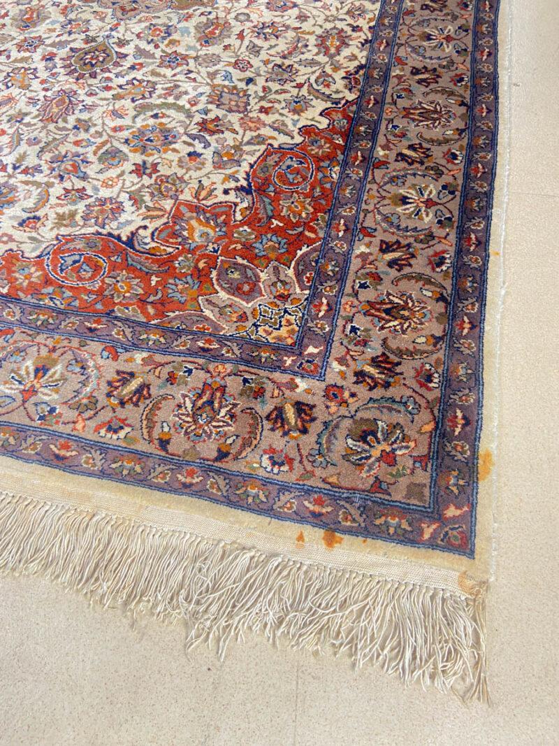 tyrmäävän yksityiskohtainen ghom (pesty) 225 x 140 cm