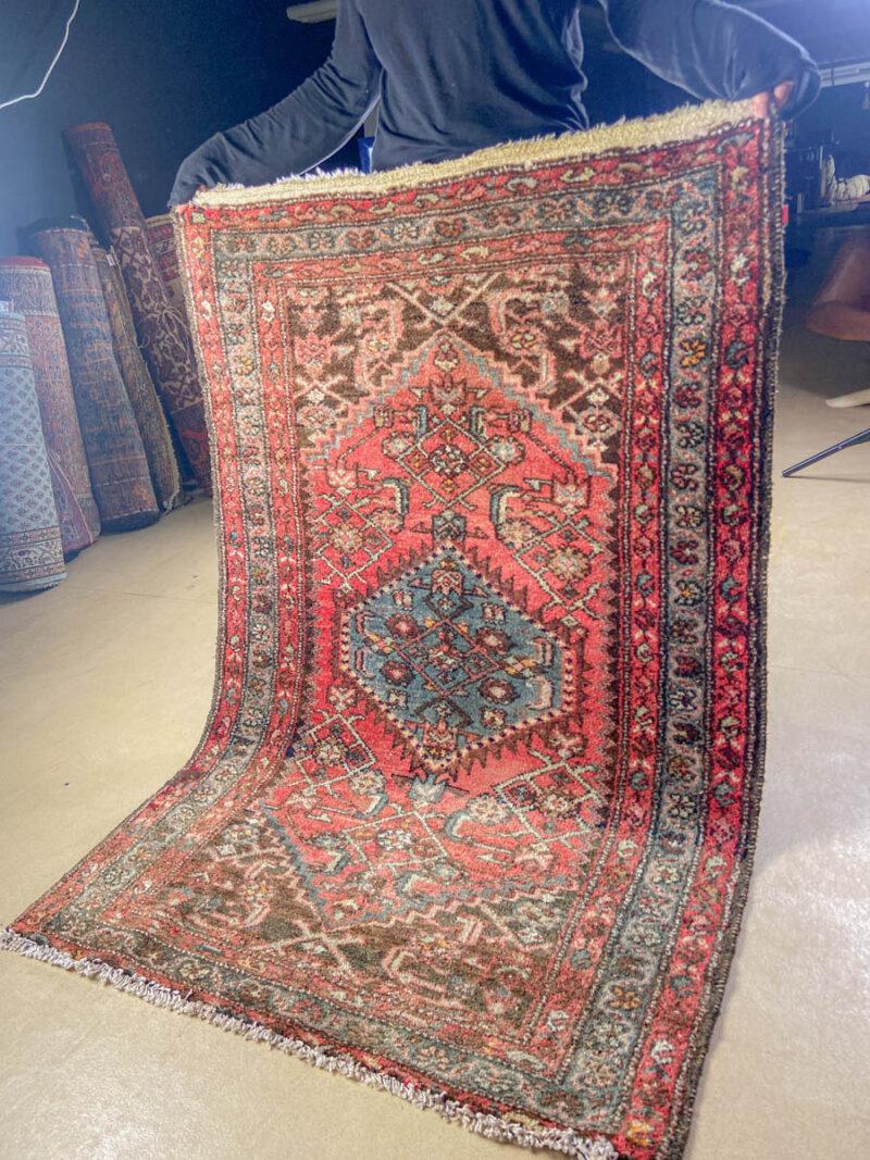 kaunis vintage heriz 127 x 70 cm (kopio)