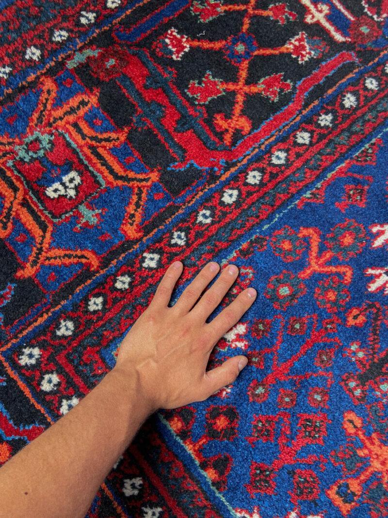 palatsikokoinen tyrmäävän tumma shiraz 383 x 277 cm