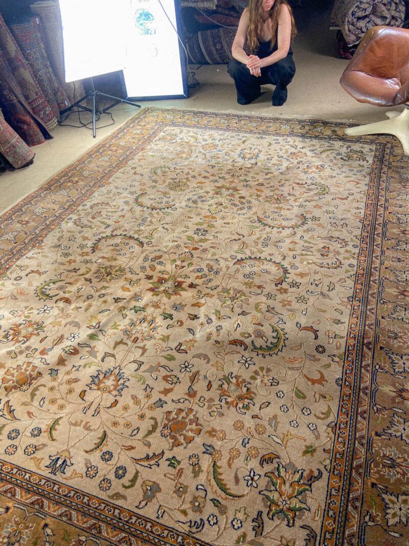 tyrmäävä maanläheinen vintage tabriz 343 x 248 cm