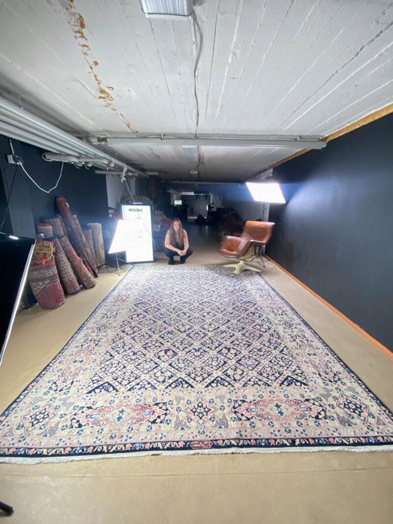 palatsikokoinen pastelli kasmir silkillä  370 x 240 cm