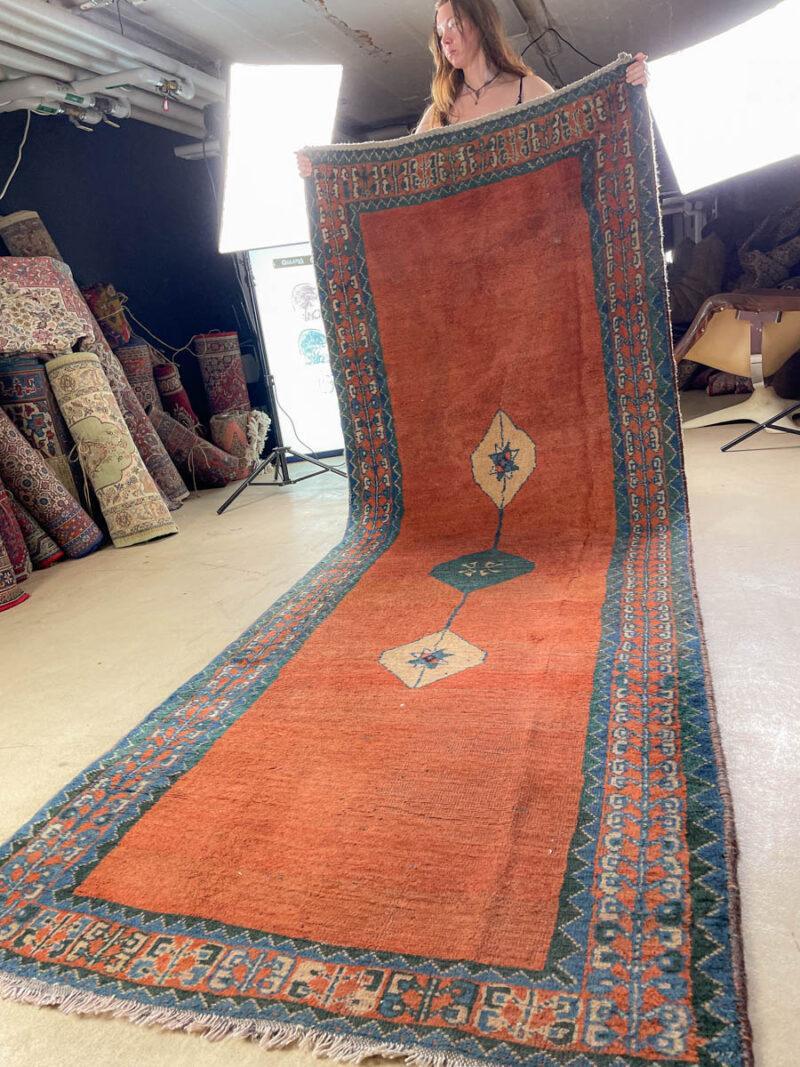 hillityn maanläheinen gabbeh käytävämatto – 335 x 115 cm