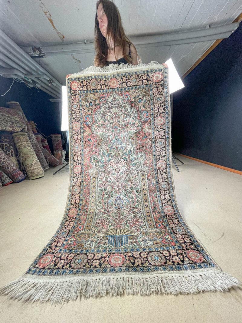 silkkimatto eläinteemainen paratiisi ghom 160 x 87 cm