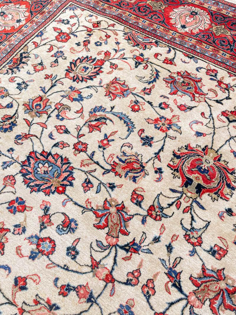 vaalea vintage sarouk 1970 luvulta 360 x 265 cm