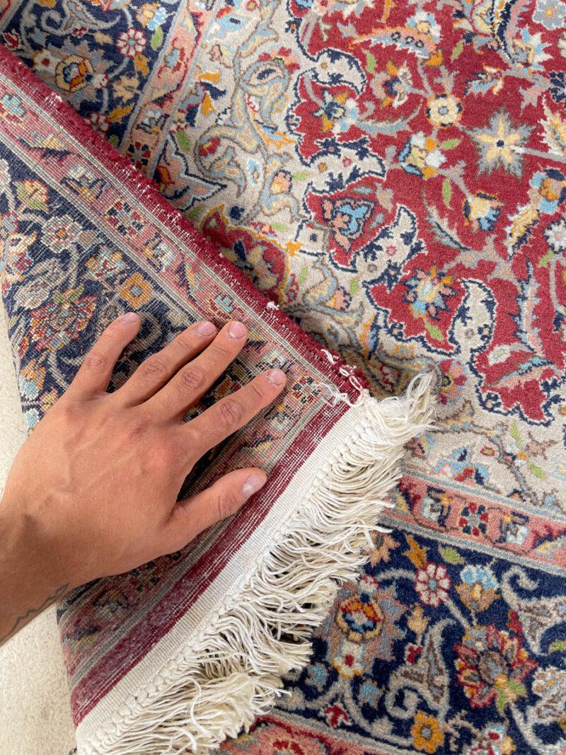 erittäin yksityiskohtainen perinteinen tabriz 192 x 123 cm