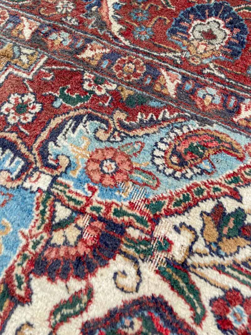 tyrmäävä tabriz 1970 luvulta 315 x 215 cm