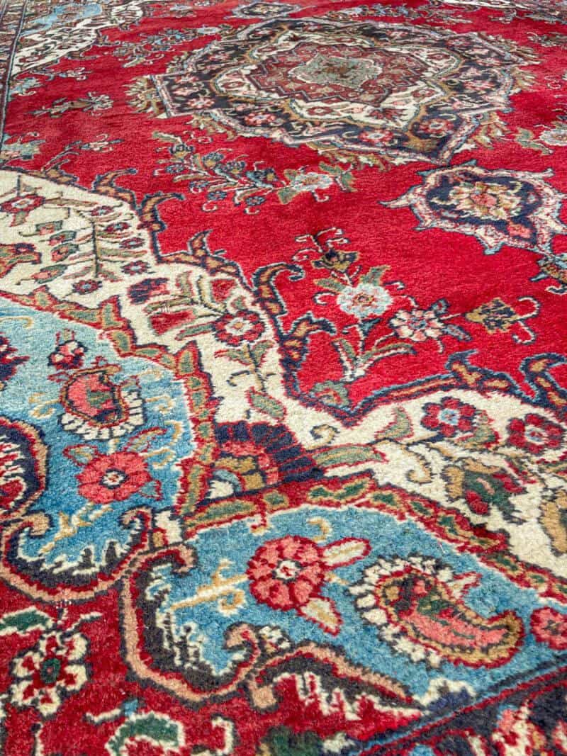 tyrmäävä tabriz 1970 luvulta 315 x 215 cm