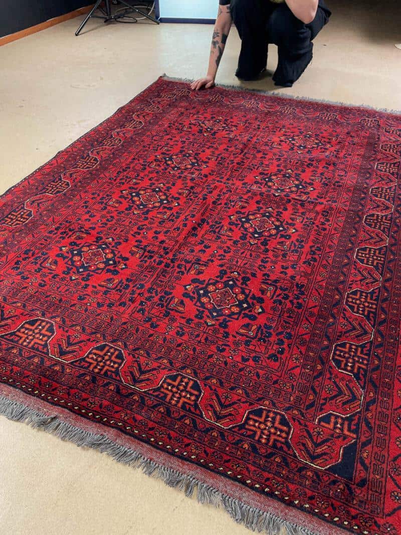 tyrmäävä puoliantiikki shirvan 148 x 209 cm