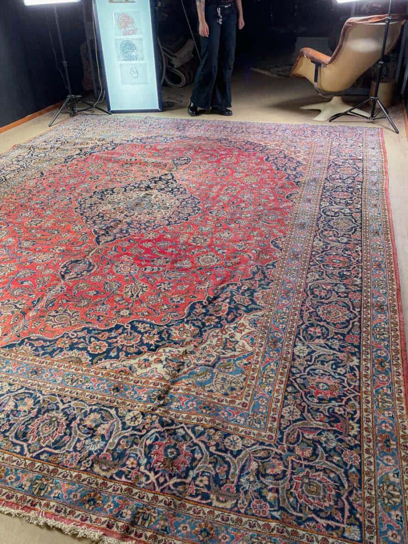 tyrmäävä palatsikokoinen keshan 1970 luvulta  410 x 320 cm