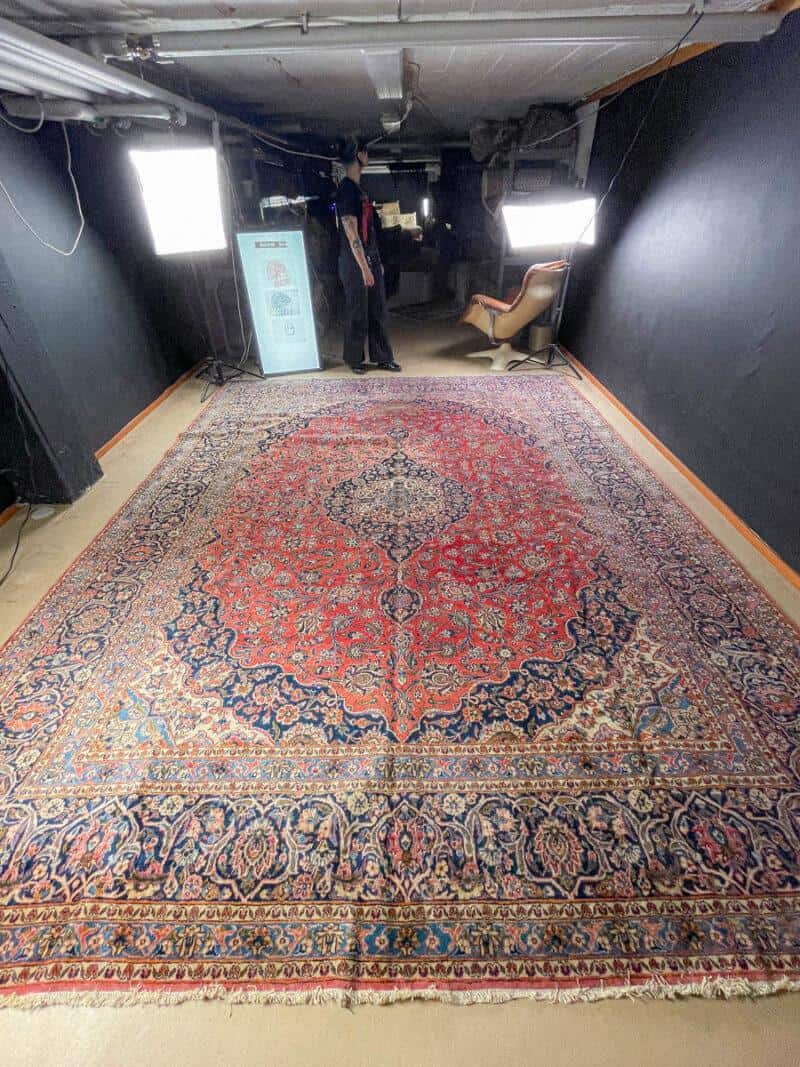 tyrmäävä palatsikokoinen keshan 1970 luvulta  410 x 320 cm