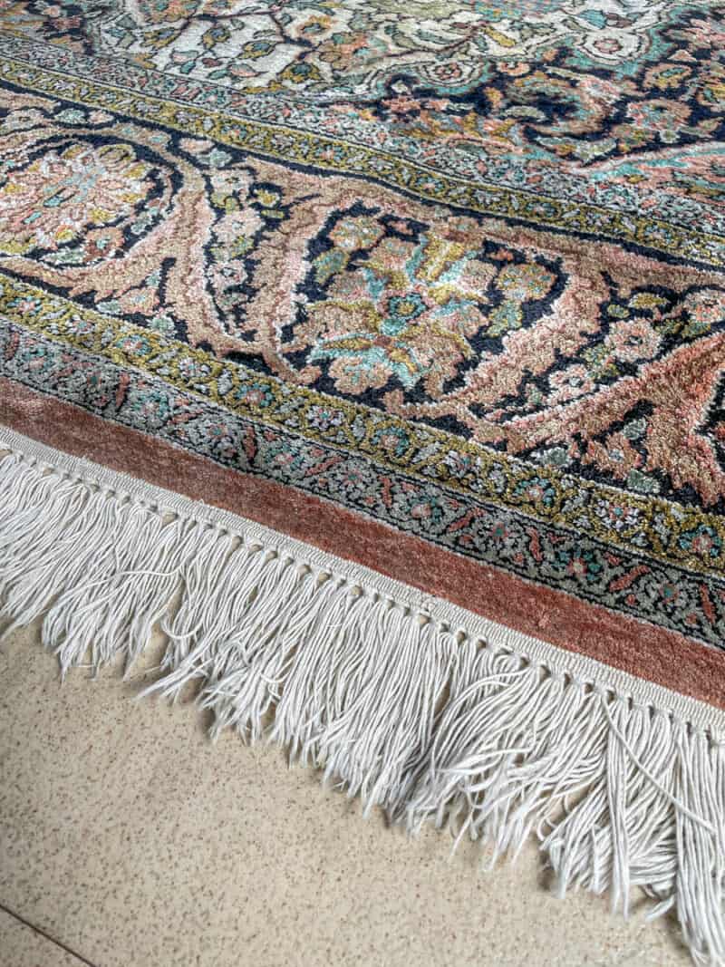silkkimatto vehmainen paratiisi ghom 345 x 237 cm
