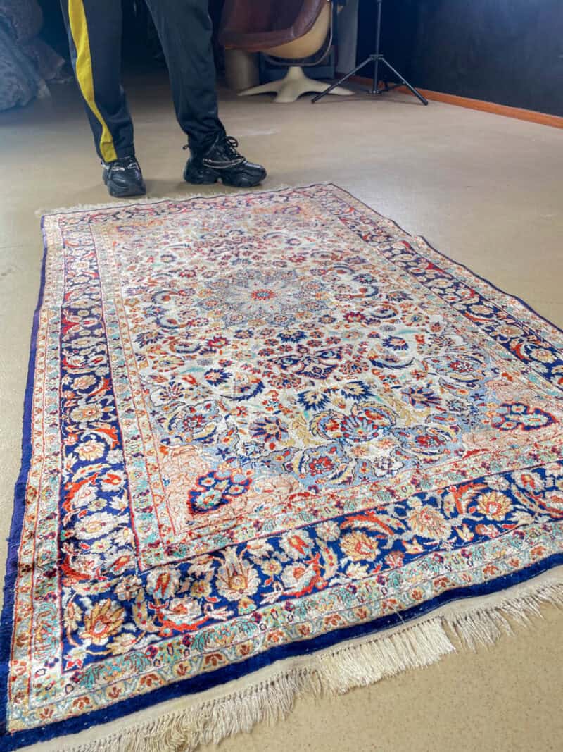 silkki silkillä runollisen sädehtivä ghom 200 x 139 cm