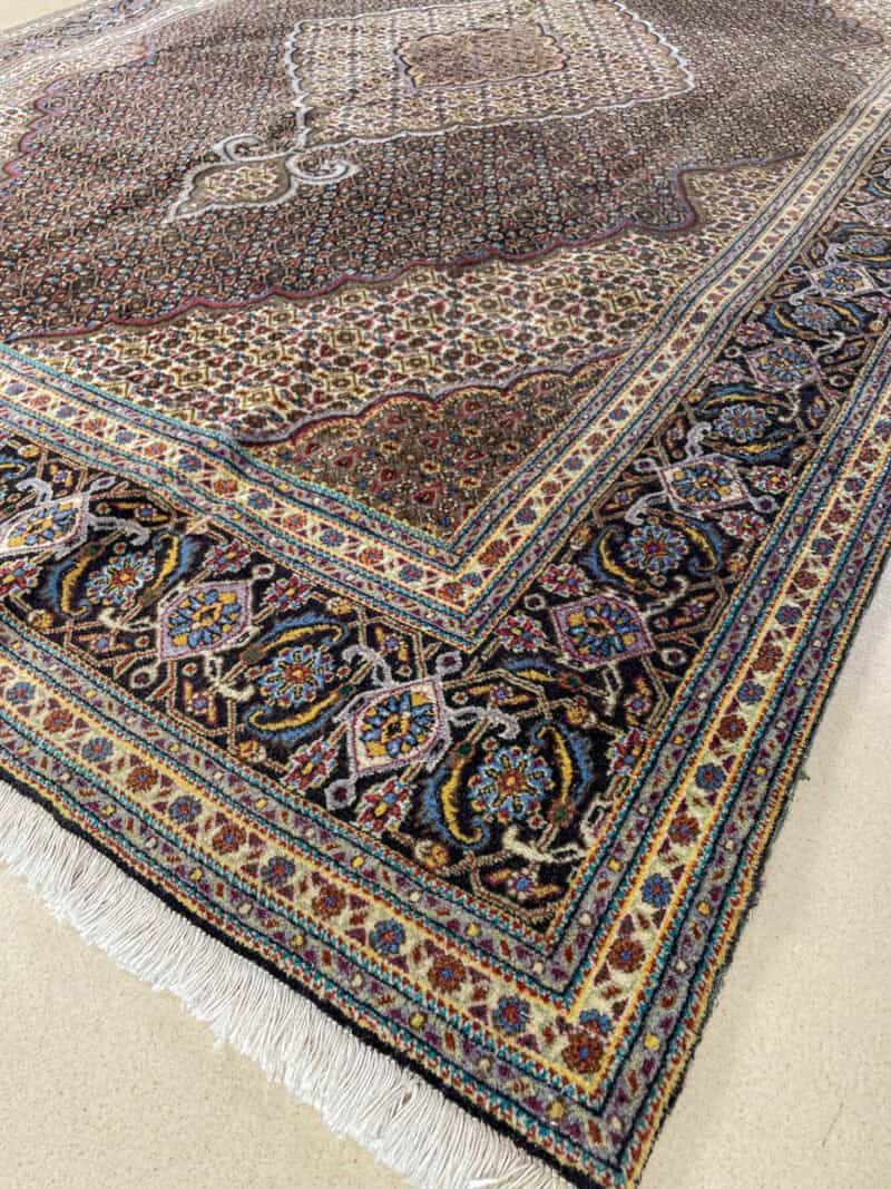 viininpunainen harmoninen tabriz 295 x 200 cm (kopio)