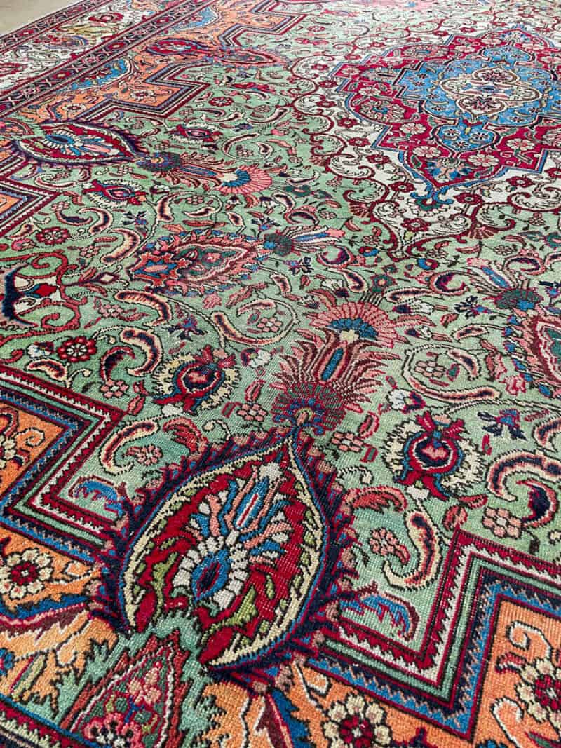 tyrmäävä tabriz 1970 luvulta 315 x 215 cm