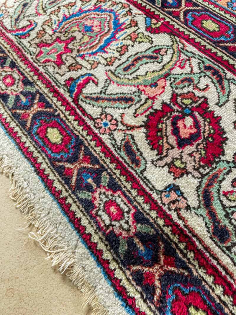 tyrmäävä tabriz 1970 luvulta 315 x 215 cm