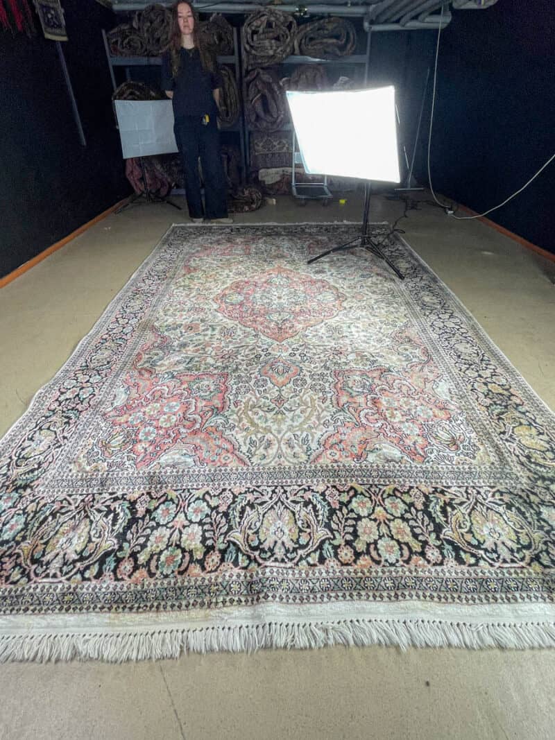 silkkimatto vehmainen paratiisi ghom 1970 luvulta 335 x 210 cm