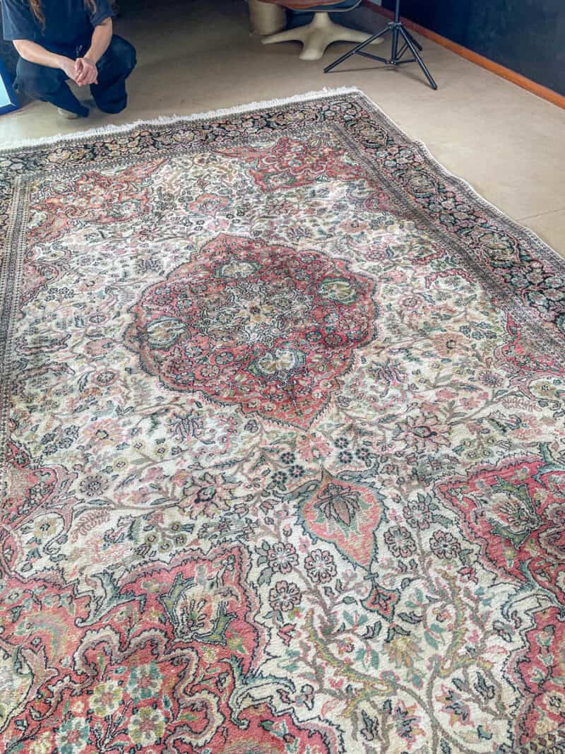 silkkimatto vehmainen paratiisi ghom 1970 luvulta 335 x 210 cm