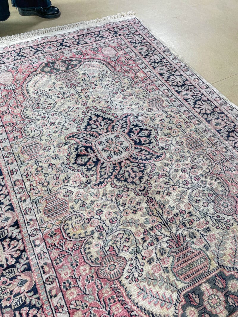 silkkimatto lumoava vaaleanpunainen puutarha ghom 147 x 91 cm (kopio)
