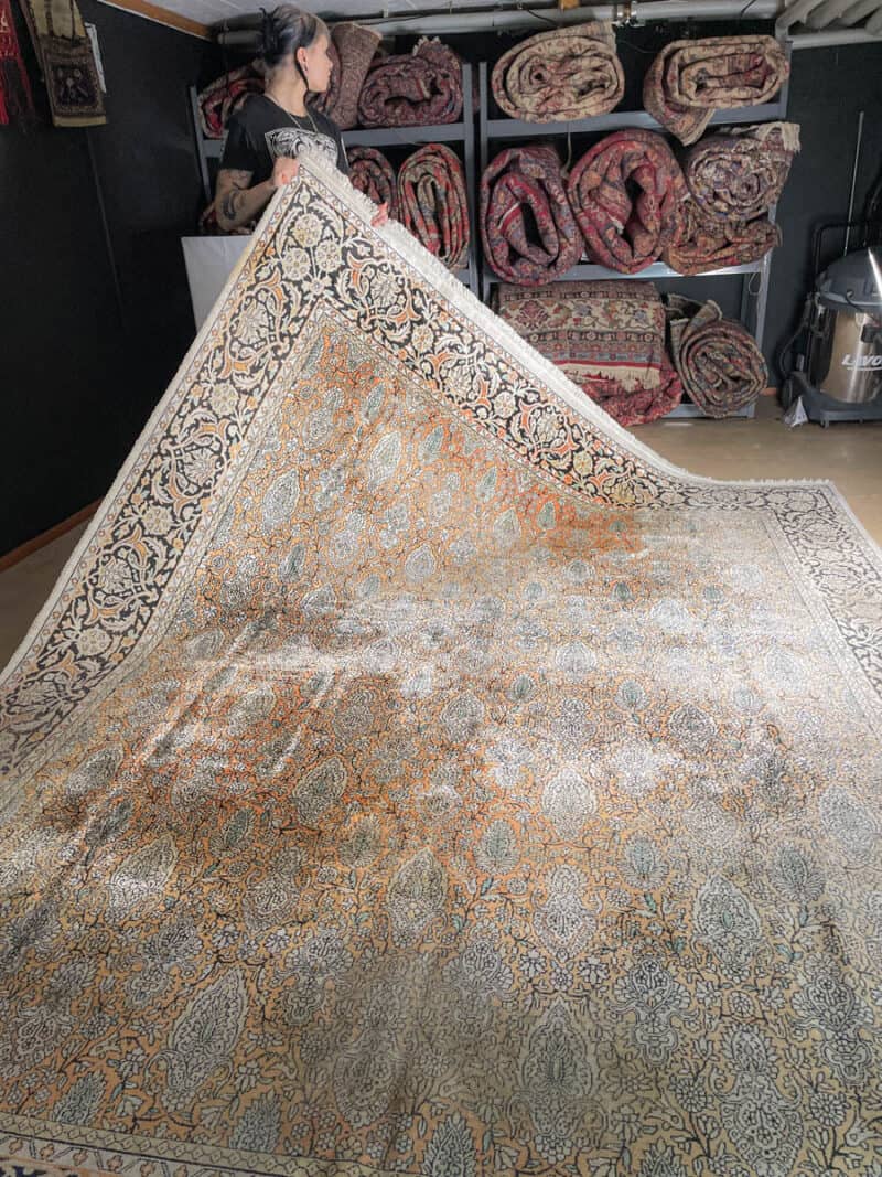 silkkimatto vaaleanpunainen puutarha ghom 147 x 91 cm (kopio)