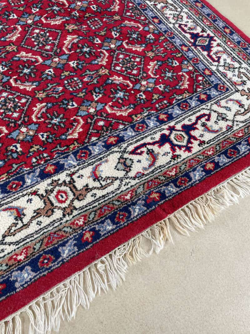 kauniin perinteinen sarouk 241 x 170 cm