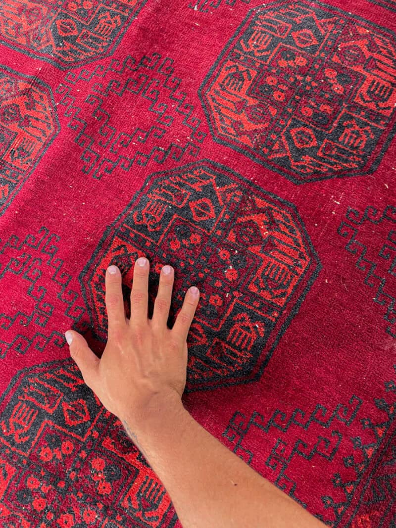tummanpunainen afgaanimatto 1960 luvulta 285 x 214 cm (kopio)