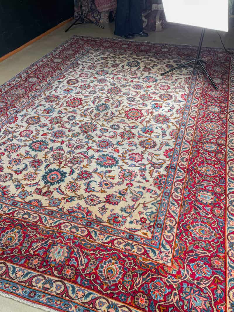 upea palatsikokoinen vaalea isfahan  388 x 276 cm