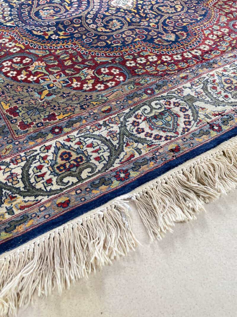 erittäin yksityiskohtainen sininen ghom 223 x 140 cm