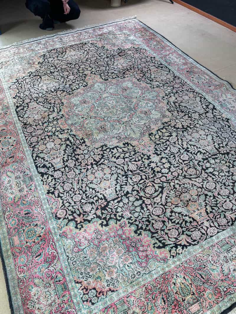 silkkimatto pastellinen paratiisi ghom 310 x 210 cm