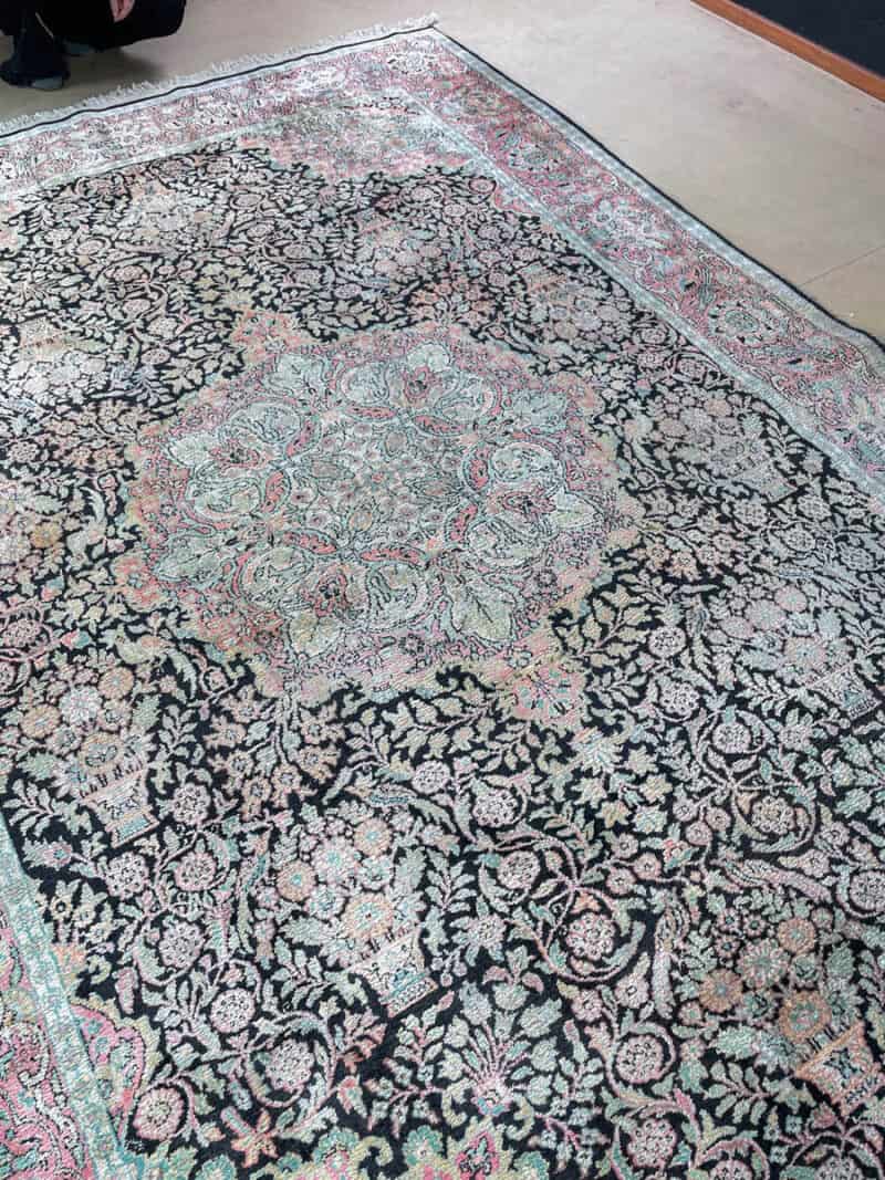 silkkimatto pastellinen paratiisi ghom 310 x 210 cm