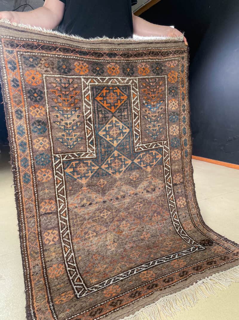 tumma puoliantiikki afgaanimatto 135 x 92 cm (kopio)