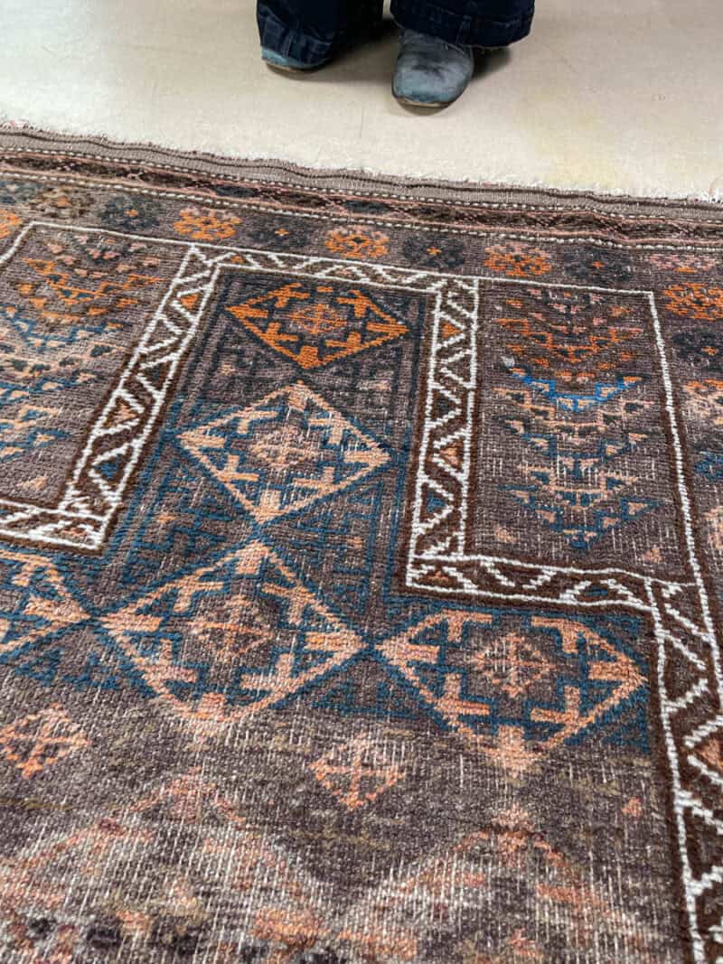 tumma puoliantiikki afgaanimatto 135 x 92 cm (kopio)