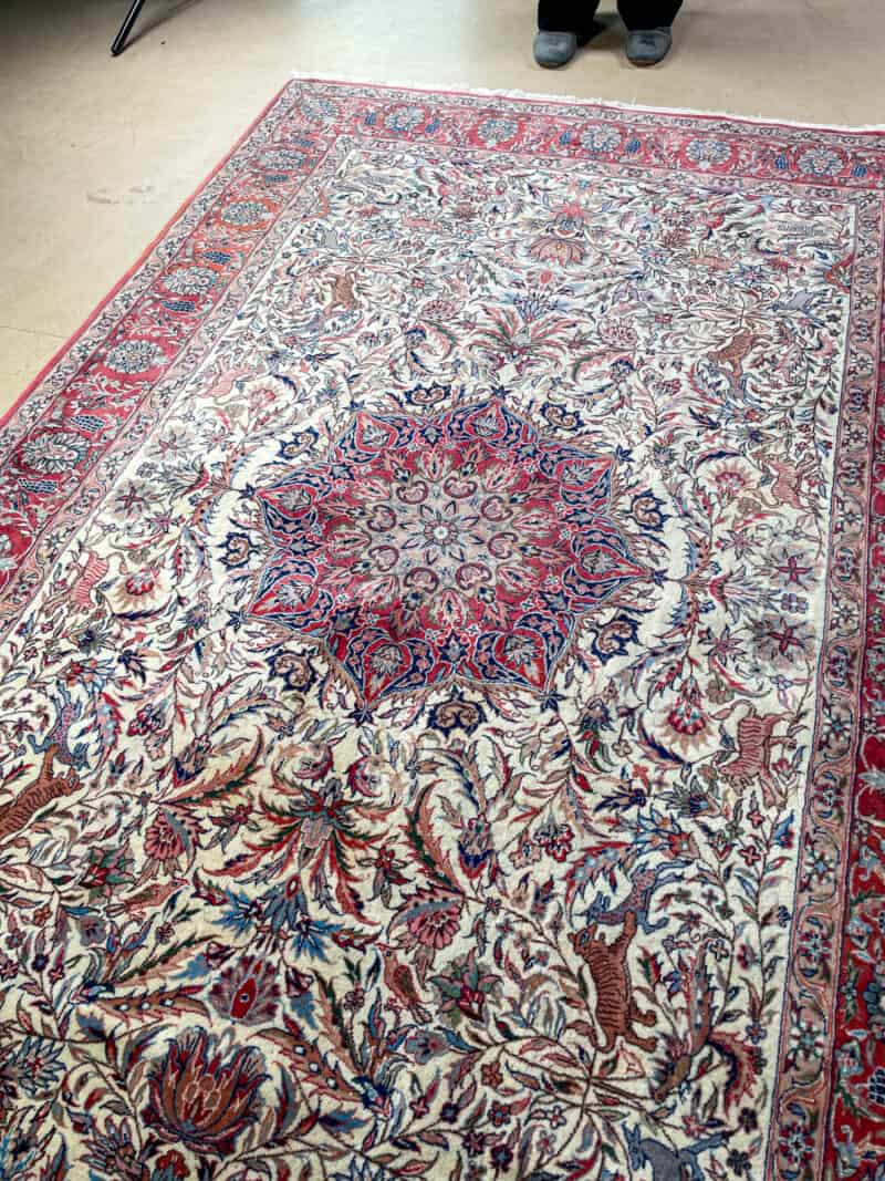 brutaali metsästys ghom 215 x 137 cm (kopio)