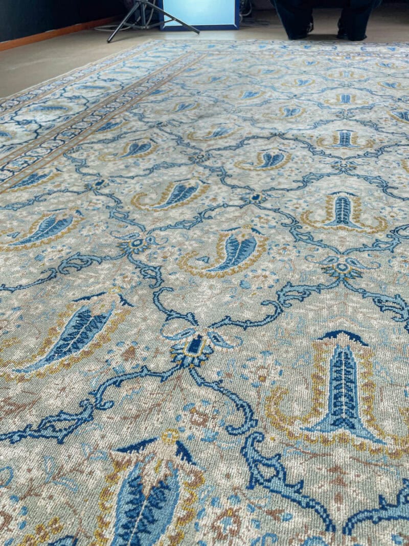 palatsikokoinen keshan silkillä 380 x 263 cm