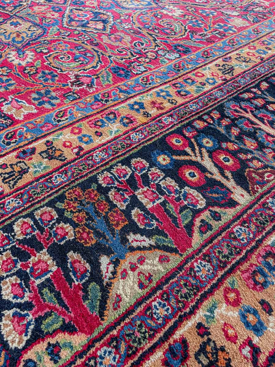 häikäisevä palatsikokoinen meshed 1960 luvulta signeerattu  430 x 315 cm