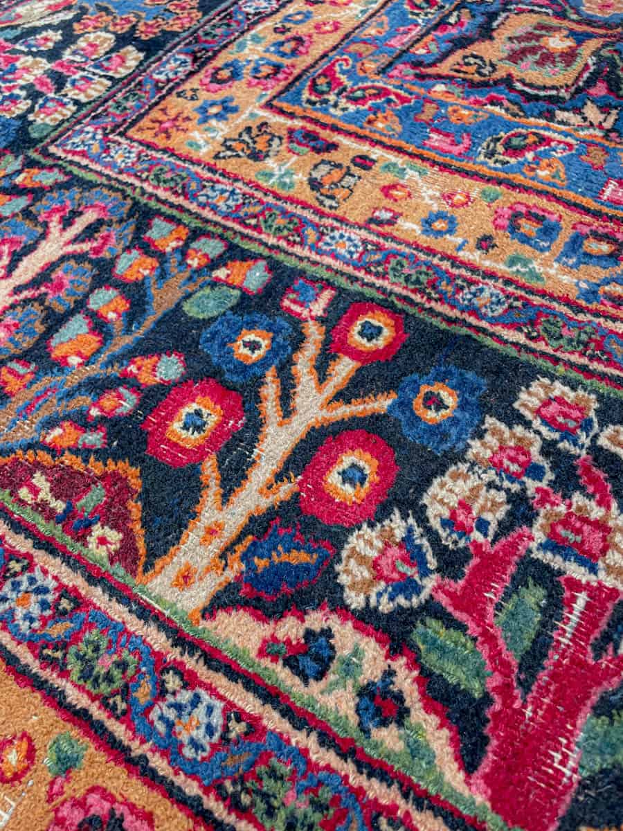 häikäisevä palatsikokoinen meshed 1960 luvulta signeerattu  430 x 315 cm